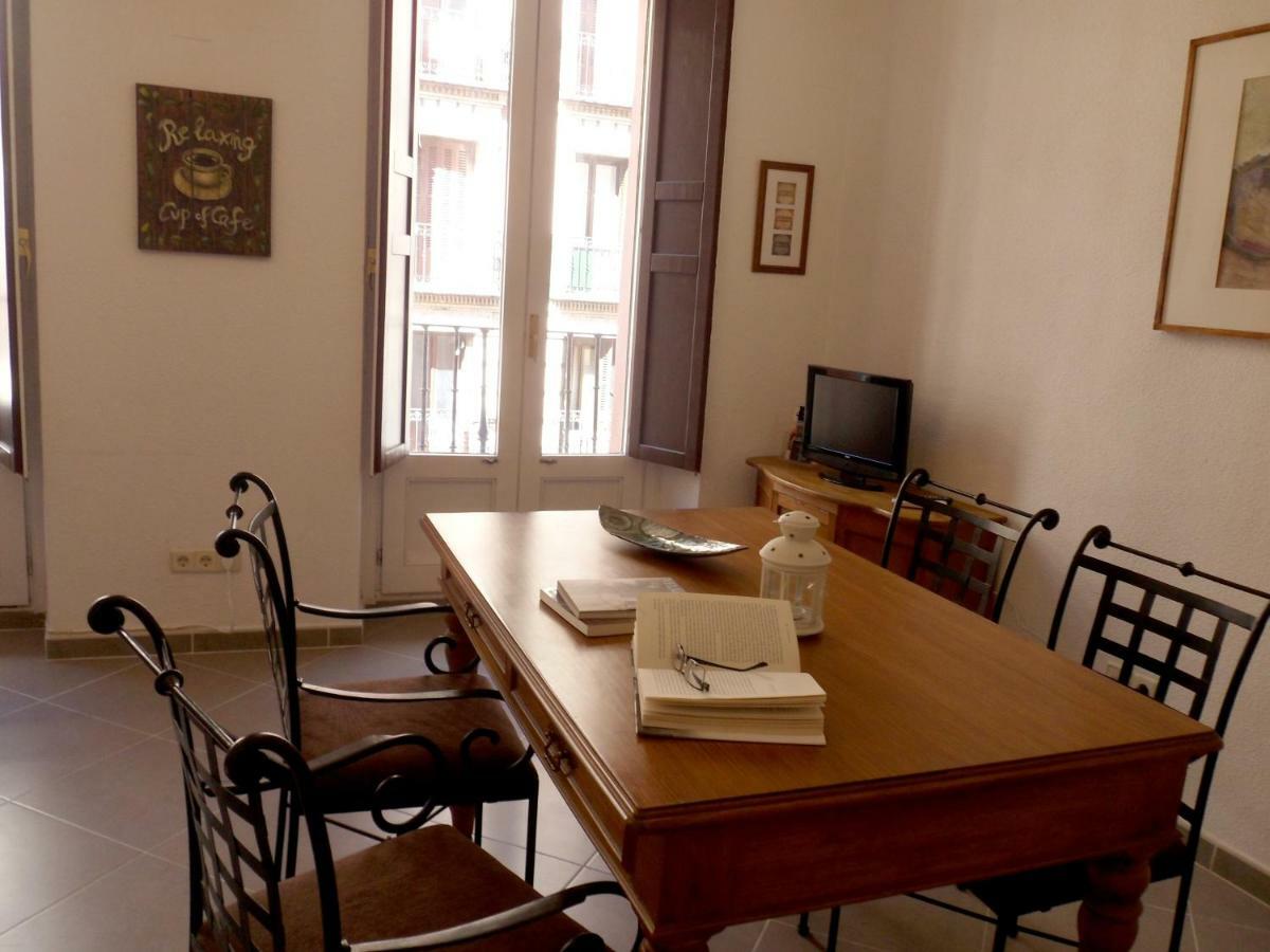 Los Ventanales Plaza Mayor Appartement Madrid Buitenkant foto